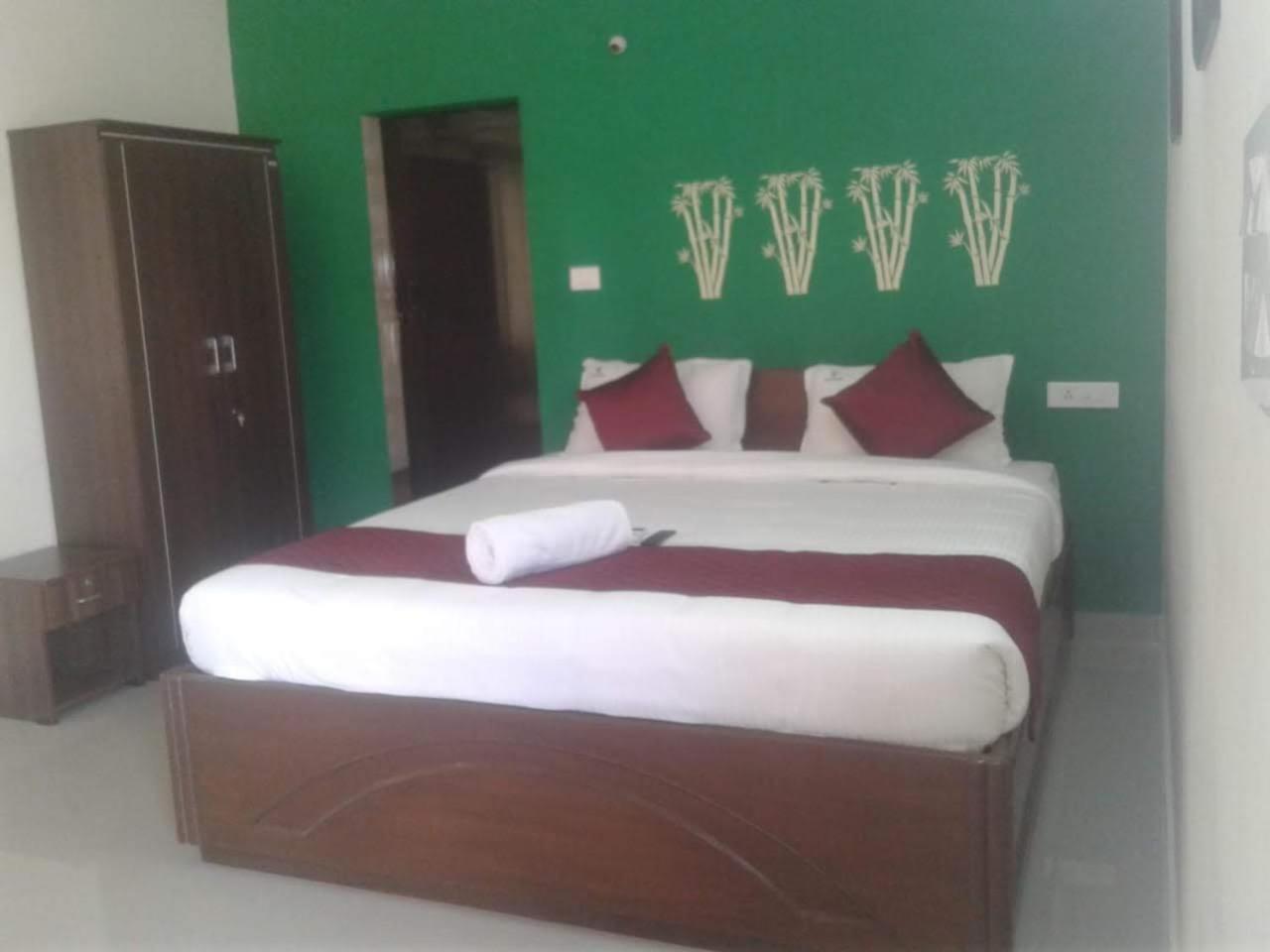 Happyhomes Porur -Near Rmz Software Park-Commerzone-Dlf It Sez Park -L&T Chennai Exterior photo